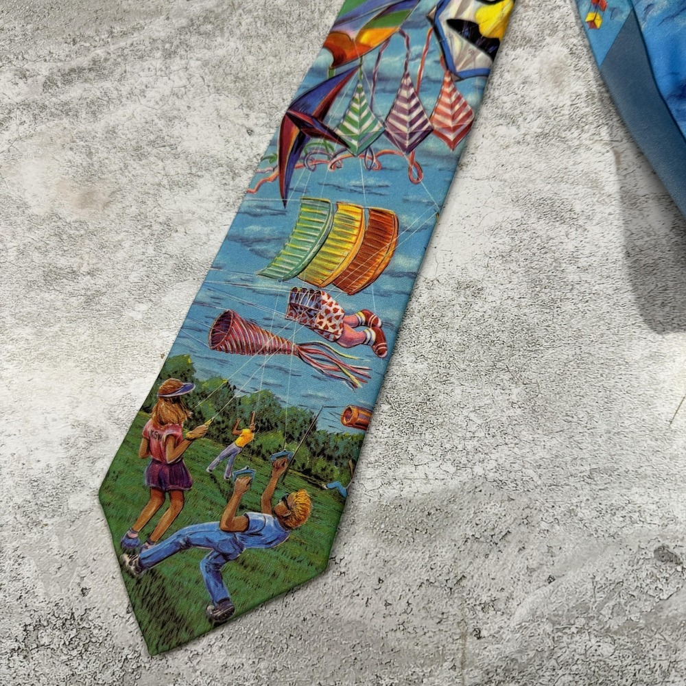 Vintage Ralph Marlin Tie Mens OS Aqua Americana Kites Art To Wear USA‎ Necktie